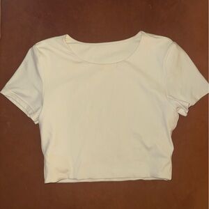 CRZ YOGA Butterluxe Crop Short Sleeve Tee Shirt in Cream | Small | NEW
